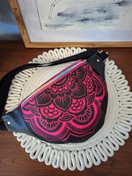 NERKA FUKSJOWA MANDALA ROZMIAR XL