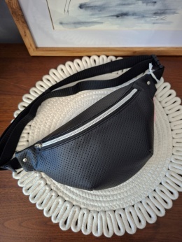 NERKA CZARNA ROZMIAR L