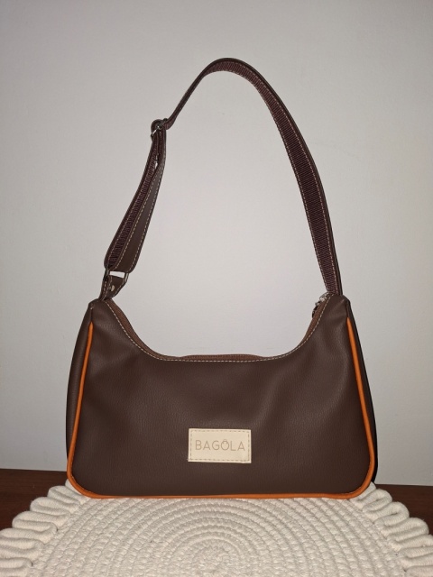 TORBA BAGIETKA BRĄZOWA Z WYPUSTKĄ